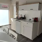 Galagonya Apartment *